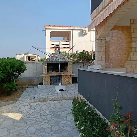 In Vir/insel 27803 Holiday home *