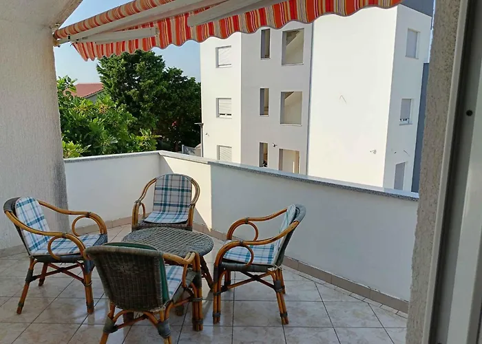 In - Insel 27803 Apartamento